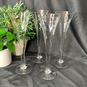 Set of 4 Hand blown Perigon by Toscony spiral glass champagne flutes / glasses